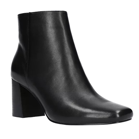 NWT Bella-Vita Wilma Square Toe Ankle Bootie - Picture 2 of 4
